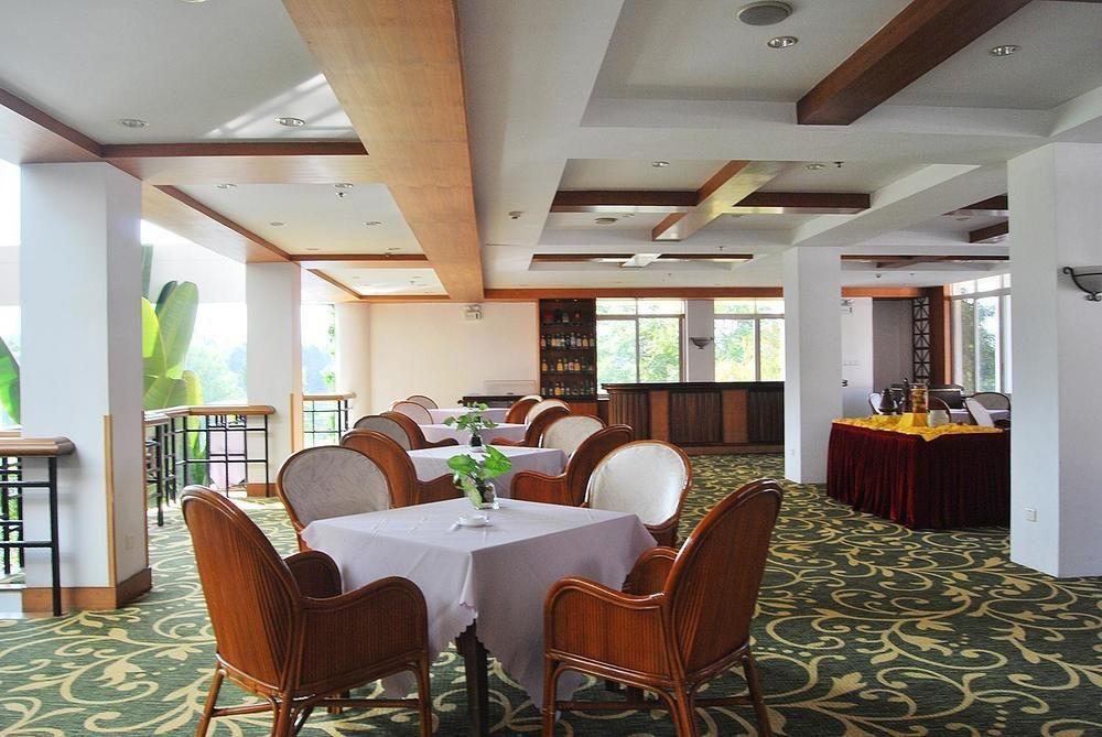 Yunnan Dianchi Garden Resort Hotel & Spa Куньмин Экстерьер фото