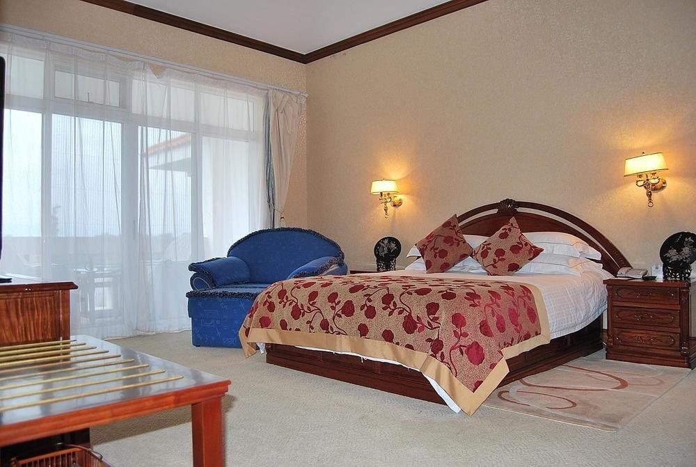 Yunnan Dianchi Garden Resort Hotel & Spa Куньмин Экстерьер фото